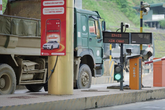Sử dụng tài khoản giao thông và nỗi lo gián đoạn khi qua trạm ETC từ 1/1/2026