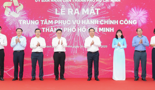 TPHCM ra mắt Trung tâm Phục vụ hành chính công: Không giấy tờ, không địa giới hành chính, giảm 30% thời gian giải quyết thủ tục