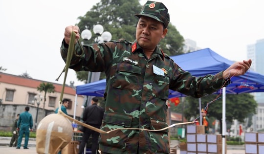 Pháo hoa đã vào ống phóng, sẵn sàng cho thời khắc đếm ngược chào đón năm 2026