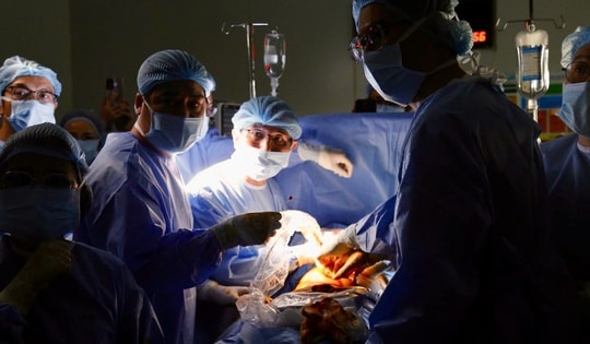 Ca can thiệp tim bào thai thứ 12 thành công chỉ trong 30 phút