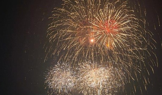 Mọi miền Tổ quốc tưng bừng chào đón năm mới 2026