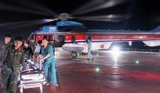 Kịp thời hội chẩn và đưa ngư dân nhồi máu não từ đảo Nam Yết vào đất liền