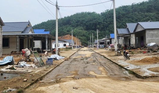 Khép lại nỗi lo thiên tai, hiện thực hóa giấc mơ an cư tại khu tái định cư Tam Văn