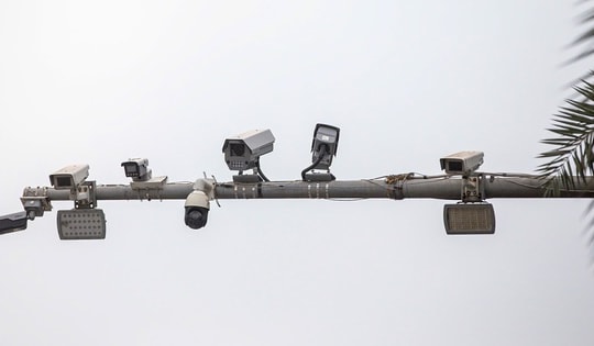 Không chấp hành nộp phạt vi phạm giao thông sẽ bị cưỡng chế khấu trừ lương, tài khoản