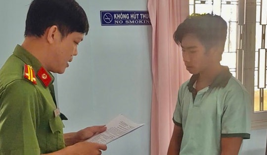 Bắt đối tượng giao cấu với bé gái 15 tuổi