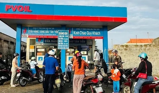 Thời tiết xấu khiến đặc khu Phú Quý thiếu xăng dầu cục bộ