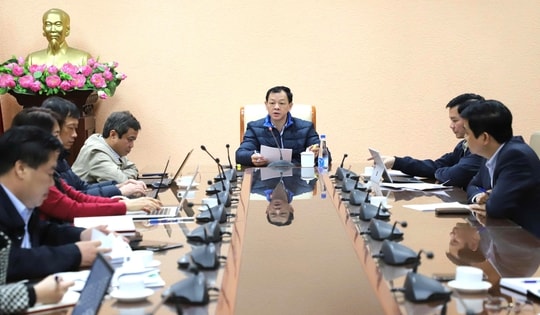 Tiếp tục đẩy mạnh phát triển khoa học công nghệ, đổi mới sáng tạo, chuyển đổi số y tế, gắn với trách nhiệm người đứng đầu