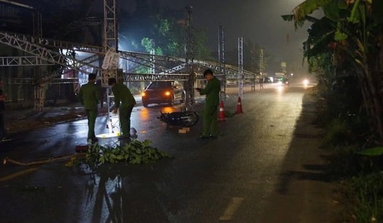 Dựng rạp đám cưới lấn đường gây tai nạn chết người