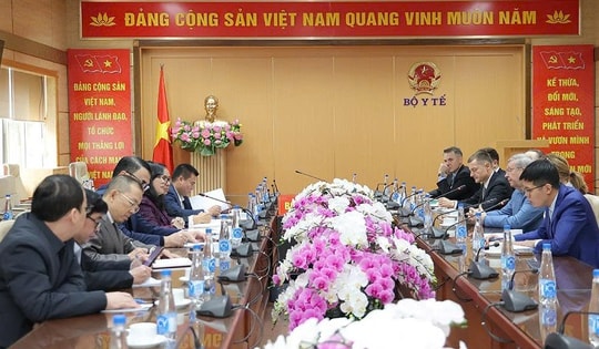 Bộ trưởng Đào Hồng Lan tiếp Chủ tịch Tập đoàn AFK Sistema của Nga