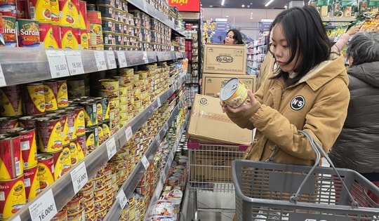 Đồ hộp Halong Canfoco 'bay màu' tại các siêu thị lớn, cửa hàng tại Hải Phòng