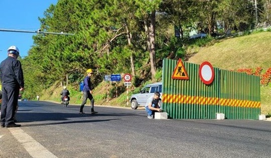 Lâm Đồng tạm đóng đèo Prenn 6 ngày để khắc phục sạt lở