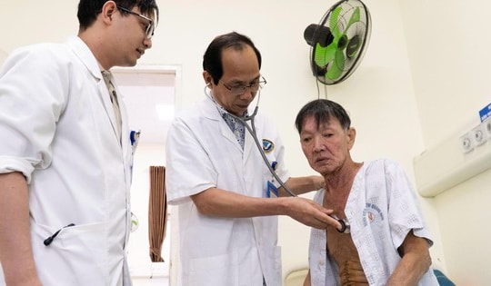 Đau chân kéo dài, đi lại khó khăn: Nhiều người chủ quan với bệnh mạch máu nguy hiểm