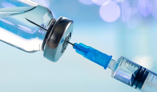 Tiêm vaccine cúm và Tdap cho mẹ giúp giảm mạnh nhập viện, cấp cứu ở trẻ sơ sinh