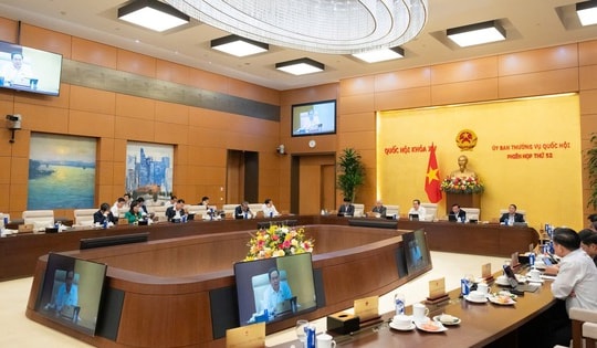 UBTVQH xem xét quy định số lượng, cơ cấu các ngạch Kiểm sát viên