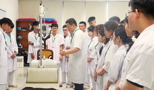 Thực hiện Nghị quyết 72: Đào tạo y tế công cộng là nền tảng của hệ thống y tế