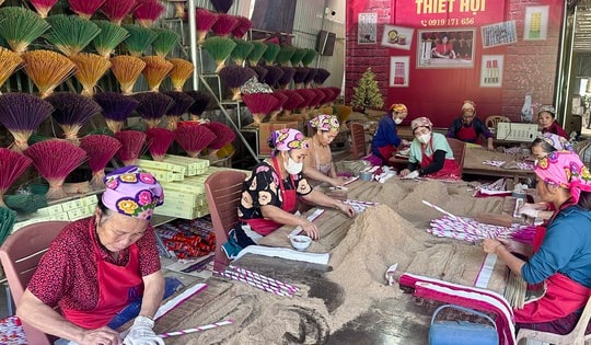 Thủ phủ hương trầm Nghệ An tất bật vào vụ Tết