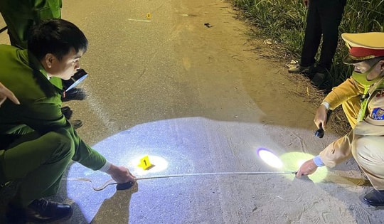 Uống rượu, vượt chốt kiểm tra nồng độ cồn, nam thanh niên điều khiển xe máy tông đại úy CSGT