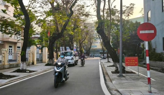 Cấm đỗ xe trên vỉa hè hàng loạt tuyến đường ở trung tâm TP Huế