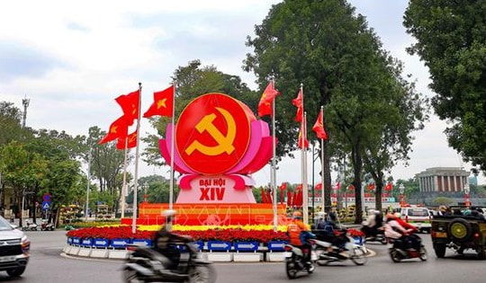 Chống tin xấu độc, bảo vệ 'trái tim' của Đảng