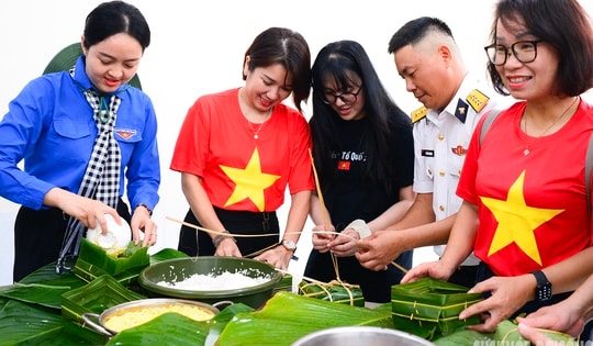 Bánh chưng xanh gắn kết quân dân ở Trạm Rađa 600