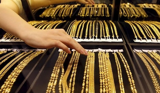 Giá vàng hôm nay ngày 13/1 diễn biến rất lạ