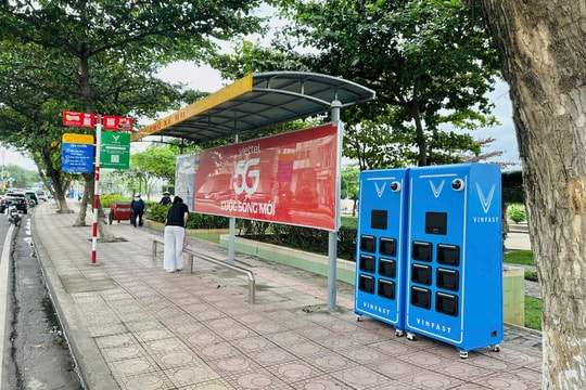 VinFast ra mắt 4 mẫu xe máy điện mới, lắp đặt 4.500 trạm đổi pin đầu tiên