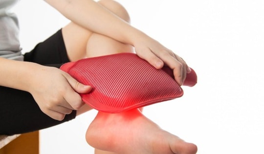 Đau khớp mùa đông: Nguyên nhân và các mẹo đơn giản giúp giảm cứng khớp hiệu quả