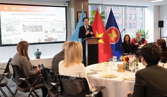 Phái đoàn Việt Nam tại LHQ thông tin tới báo chí quốc tế về Đại hội XIV của Đảng