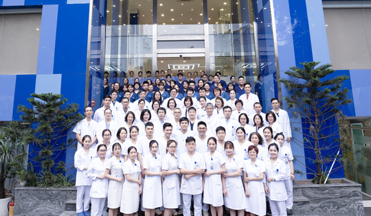 Bệnh viện Đa khoa Hà Nội: 15 năm hành trình tận tâm vì sức khỏe cộng đồng