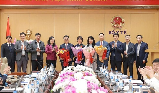 Bộ Y tế công bố quyết định điều động, bổ nhiệm cán bộ nhiều đơn vị
