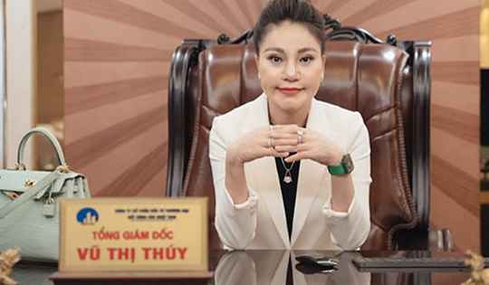 Bà Vũ Thị Thúy - Chủ tịch CTHĐQT Sông Đà 1.01 giao dịch cổ phiếu chui