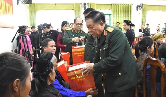 Xây dựng Đảng bộ Quân đội mẫu mực, tiêu biểu, ngang tầm nhiệm vụ