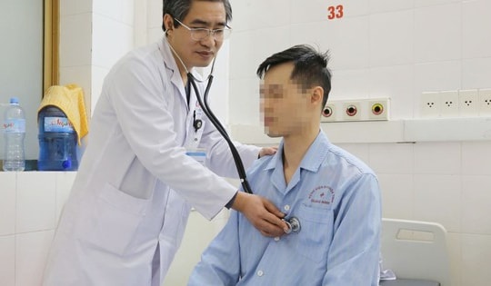 Kiểm tra nội soi dạ dày, một thanh niên phát hiện bị nhồi máu cơ tim cấp