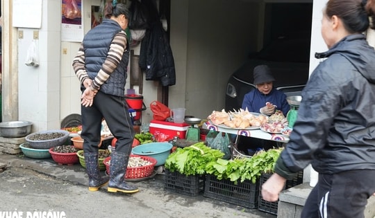 Hà Nội tạo điều kiện để tiểu thương từ 'chợ cóc' vào các chợ dân sinh