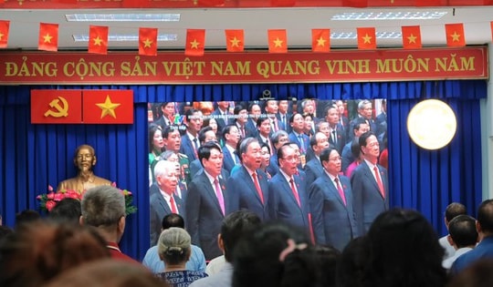 TPHCM mở nhiều điểm cầu để người dân theo dõi trực tiếp Đại hội XIV