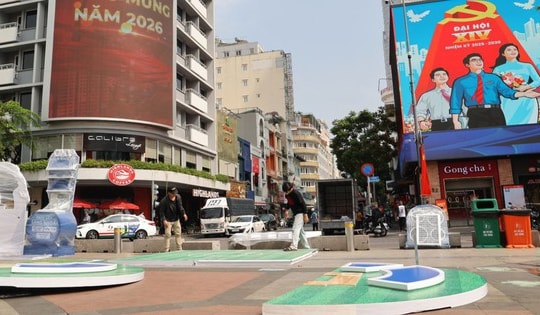 TPHCM lắp màn hình LED lớn phục vụ cổ vũ U23 Việt Nam