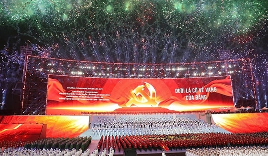 Sẵn sàng cho đêm nghệ thuật ‘Dưới lá cờ vẻ vang của Đảng’