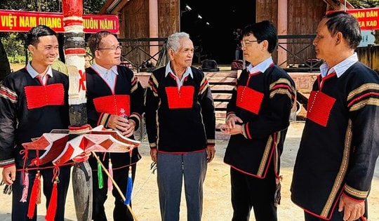 Đồng bào các dân tộc thiểu số gửi trọn niềm tin, kỳ vọng lớn hướng về Đại hội XIV