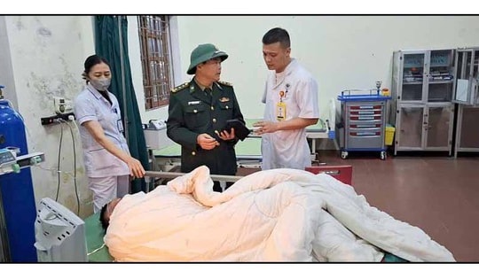 Cứu hộ kịp thời hai ngư dân trôi dạt trên biển Cửa Lò