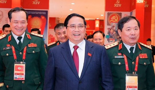 Hình ảnh đại biểu dự Đại hội XIV của Đảng trong ngày làm việc thứ ba