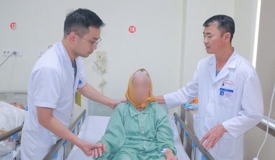 Cụ bà 104 tuổi gãy xương đùi sau cú ngã tại nhà, hồi sinh vận động nhờ ca mổ thay khớp háng