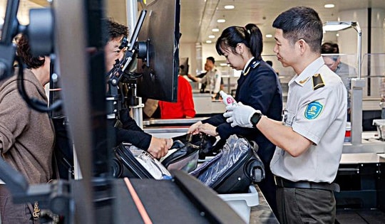Ngành hàng không tăng cường kiểm tra các khu vực 'nhạy cảm' để chặn buôn lậu
