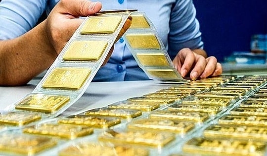 Giá vàng hôm nay ngày 23/1 tăng rất mạnh lên đỉnh