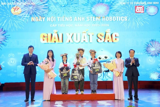 Tổng kết, trao giải 'Ngày hội tiếng Anh STEM Robotics' cấp tiểu học TP Hà Nội