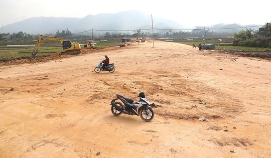 Hàng trăm hộ dân Nghệ An hiến đất mở đường