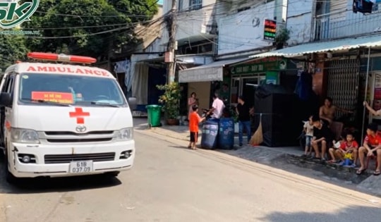 Danh tính thi thể thanh niên trước cửa phòng trọ bạn gái, nhân chứng hé lộ tình tiết sốc