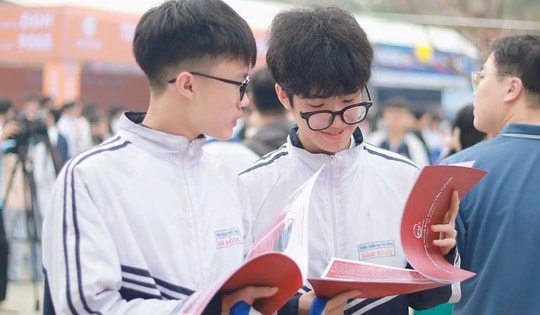 Có nên chạy theo nhiều kỳ thi riêng trong mùa tuyển sinh 2026?