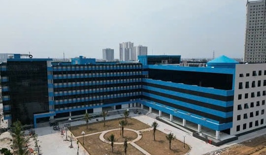 TP Hà Nội xem xét quy định giá cụ thể dịch vụ khám, chữa bệnh