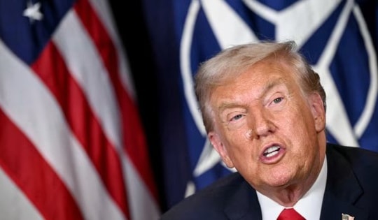 Tổng thống Mỹ tuyên bố áp thuế 25% với Hàn Quốc