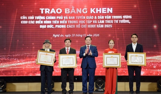 Nghệ An: Báo chí phải là 'ngọn cờ dẫn dắt', lan tỏa khát vọng phát triển